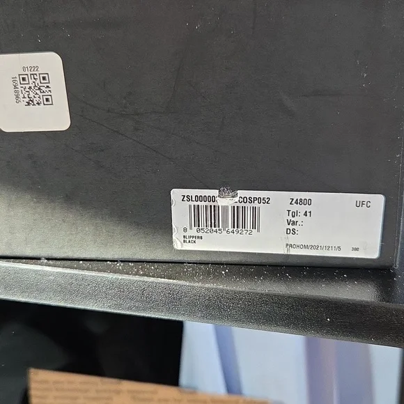 Versace Black and Gold Slides Unisex Full Inclusion - Picture 5 of 8